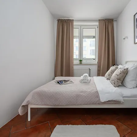 Lumina I 3br With Balcony I Near Center * Warszawa