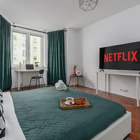 Lumina I 3br With Balcony I Near Center Warszawa