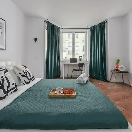Lumina I 3br With Balcony I Near Center Warszawa