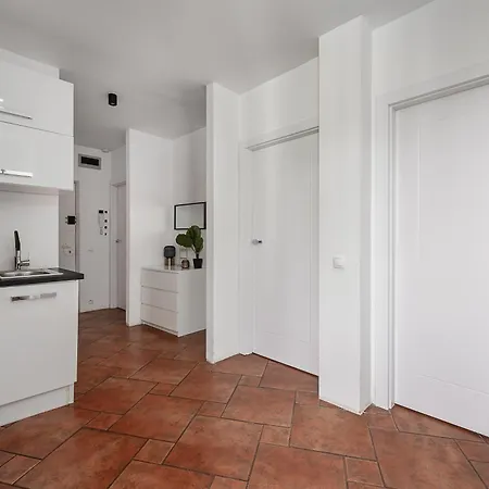 Lumina I 3br With Balcony I Near Center *