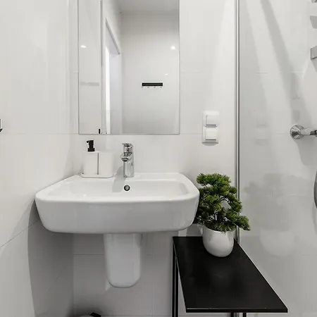 Lumina I 3br With Balcony I Near Center Apartament *