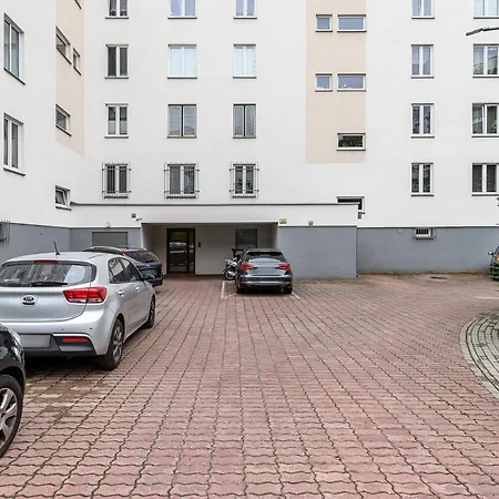 Lumina I 3br With Balcony I Near Center Apartament